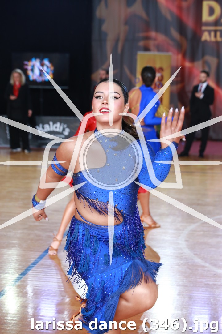 larissa dance (346).jpg