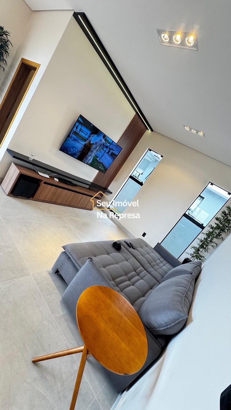 Foto 4 de Casa à venda no Condomínio Riviera de Santa Cristina II