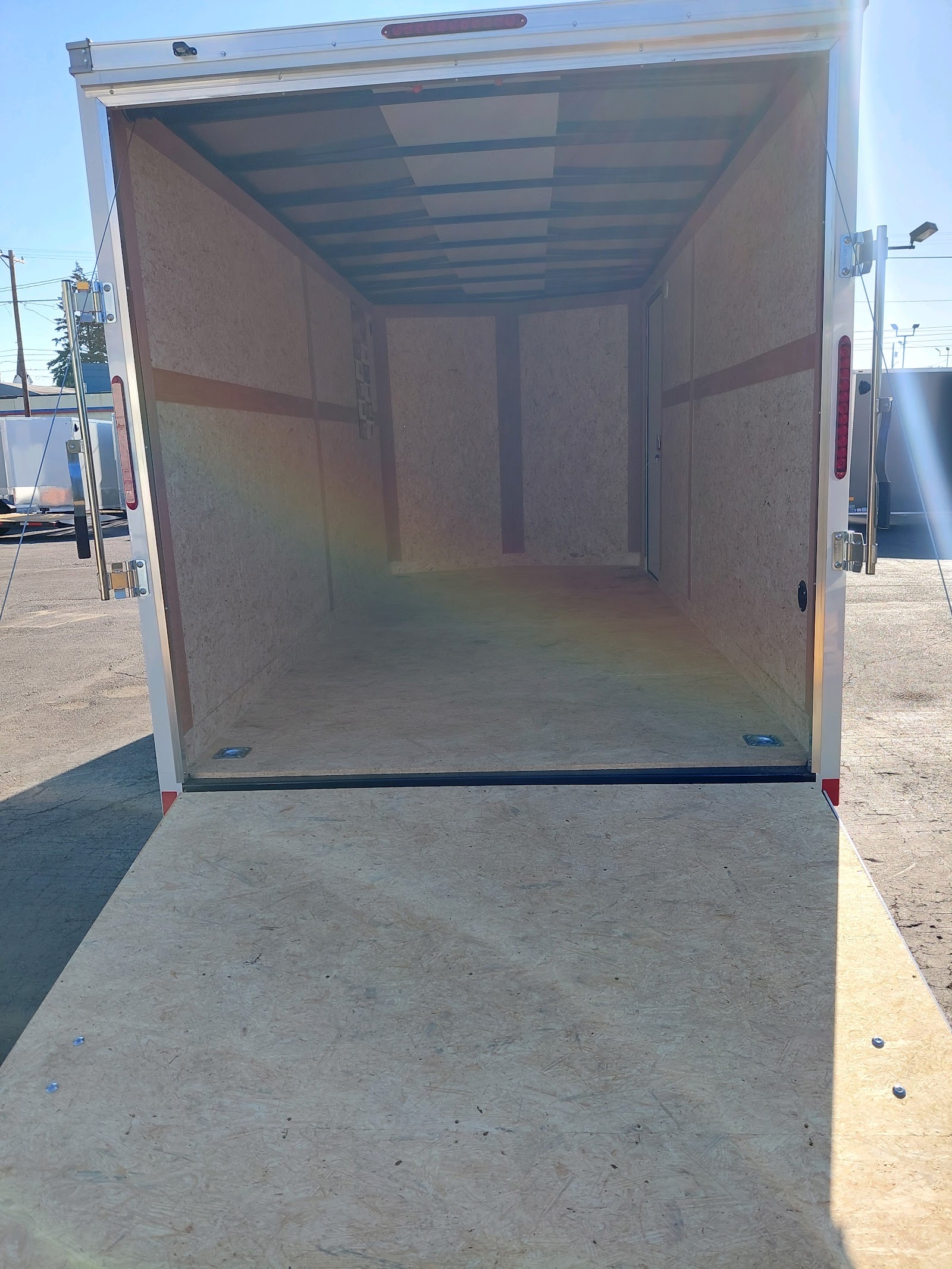 Passport Deluxe Enclosed Cargo