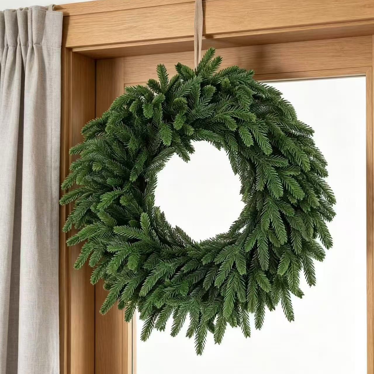 Artificial Christmas Fir Wreath, 60 cm