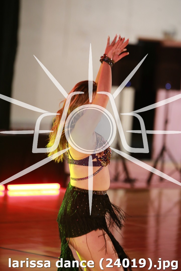 larissa dance (24019).jpg