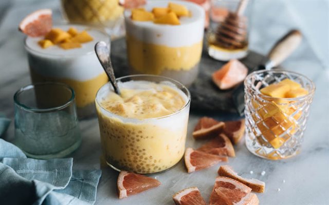 Sinh Tố Xoài Cốt Dừa Bột Báng