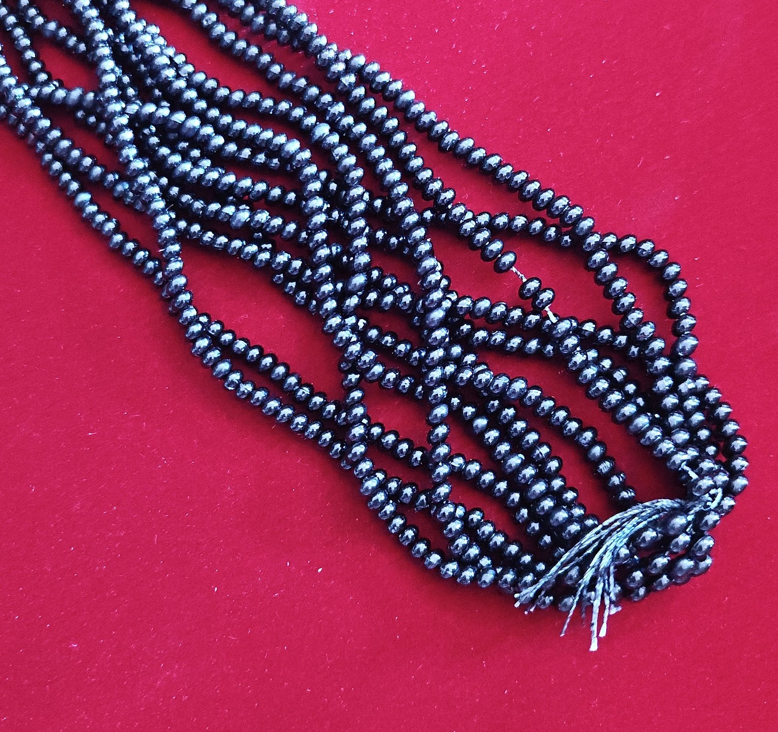 black plastic 3 mm beads-130-150 beads