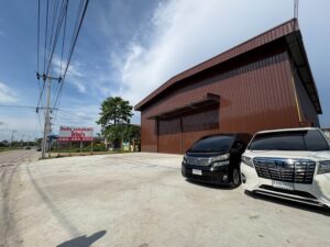 ภายนอกโกดัง PW2