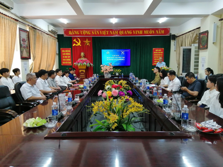 Gặp mặt đoàn sinh viên thực tập Ngành Quản lý giáo dục, Trường Đại học Sư phạm Hà Nội tại Trường Đại học Tây Bắc