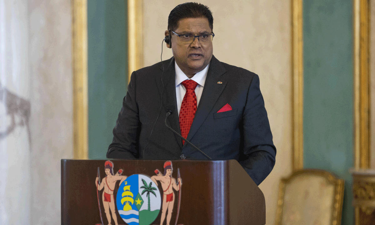 Surinam convierte su boom petrolero en dividendo social: ¿Qué significa para la inversión y los negocios en Sudamérica?