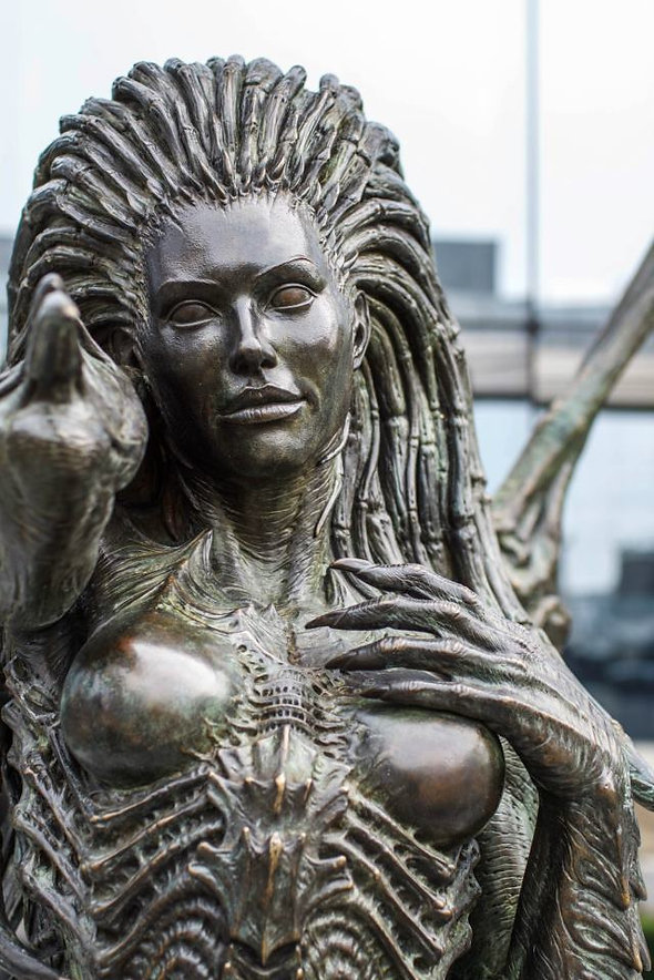 Sarah Kerrigan Bronze
