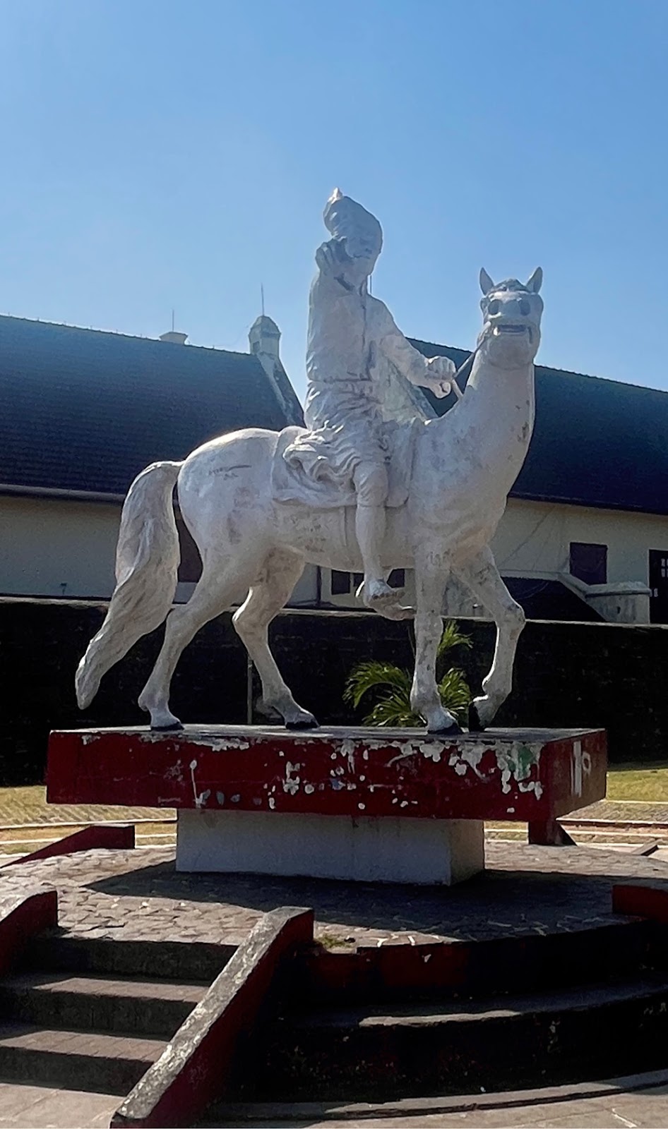 Statue at Fort Rotterdam