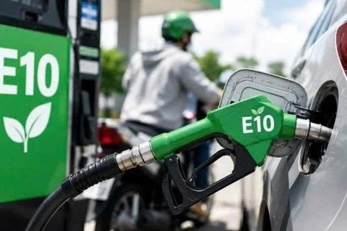 Bộ Công Thương đề xuất tháo gỡ 'nút thắt' để triển khai xăng E10 - Đài Phát thanh và truyền hình Hà Nội