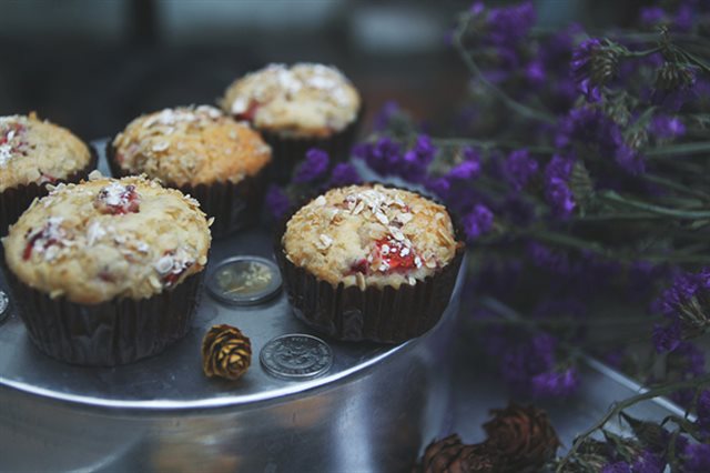 Bánh Muffin Dâu Tây
