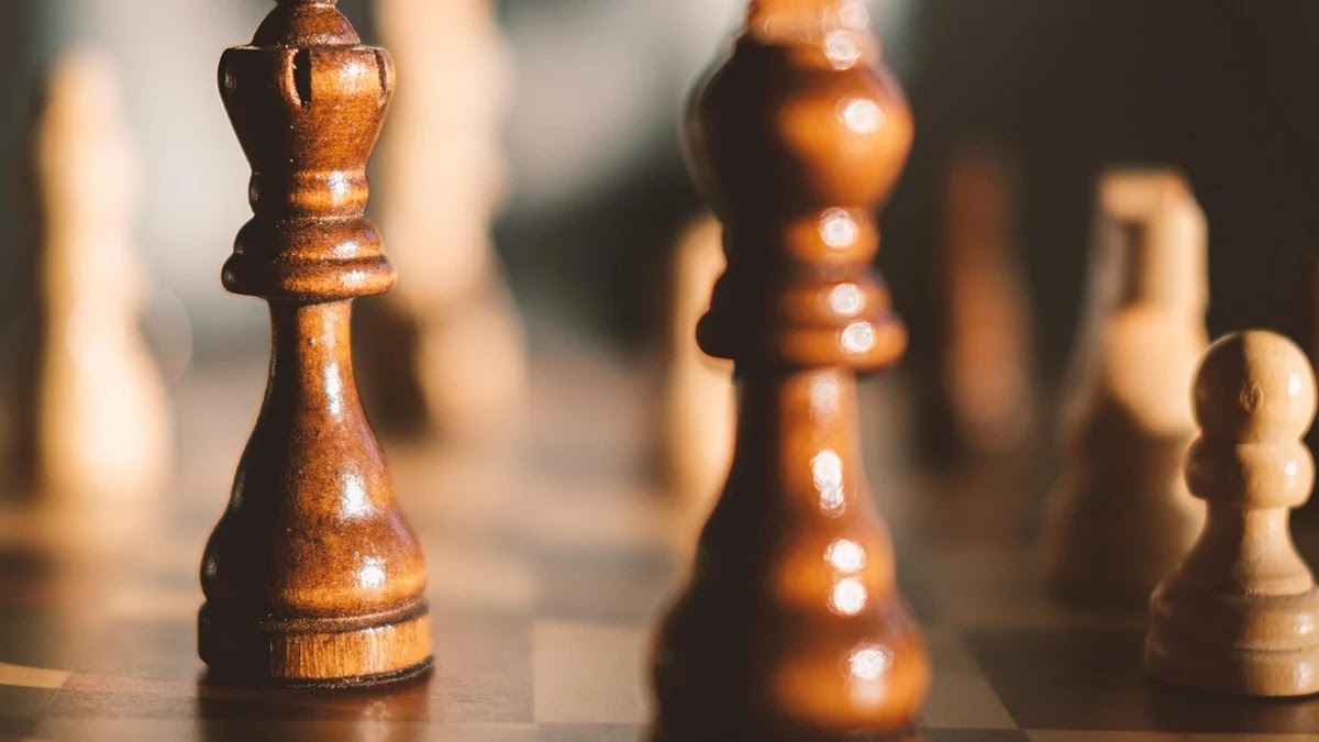 ENTJ와 INFP, 리더십과 이상주의 성향 비교하기