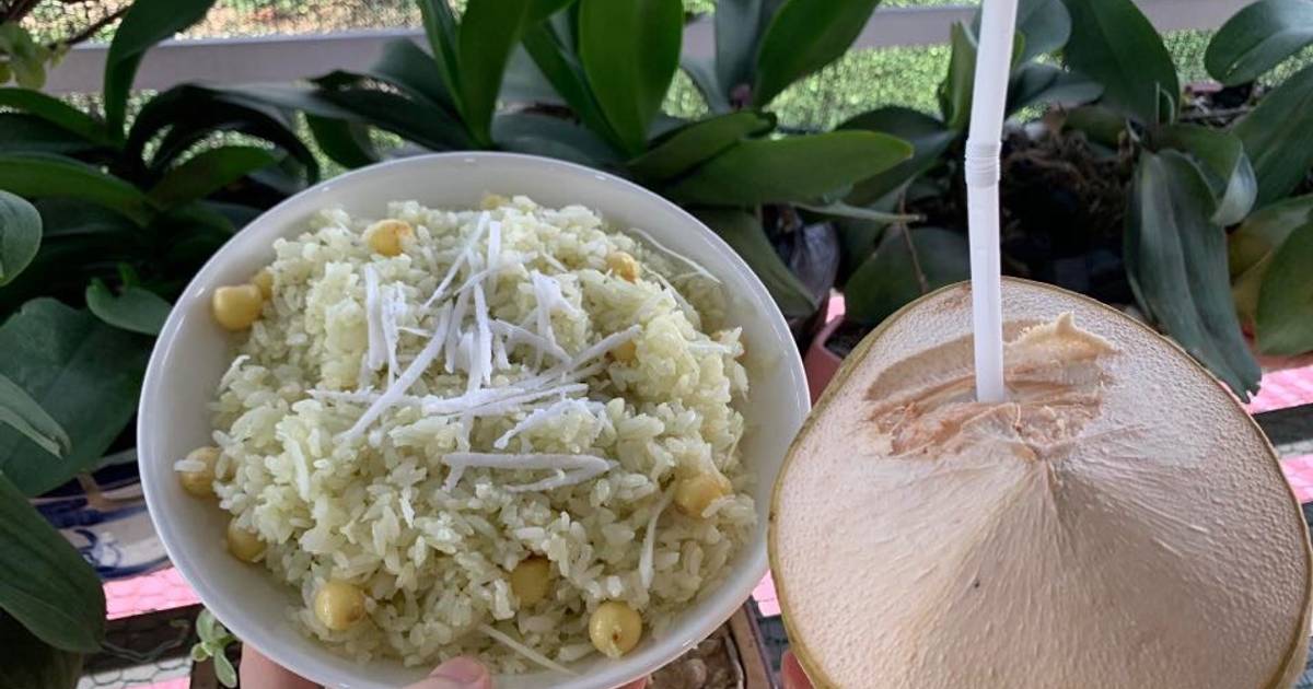 Xôi dừa lá dứa hạt sen