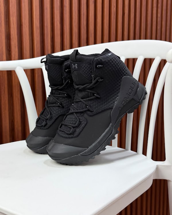 Under Armour Valsetz Negro