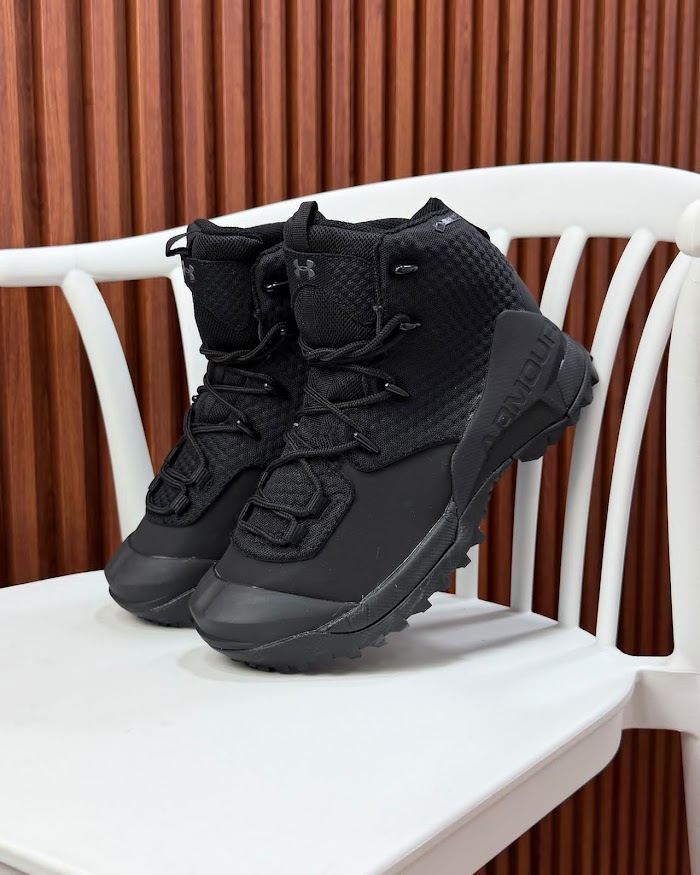 Under Armour Valsetz Negro