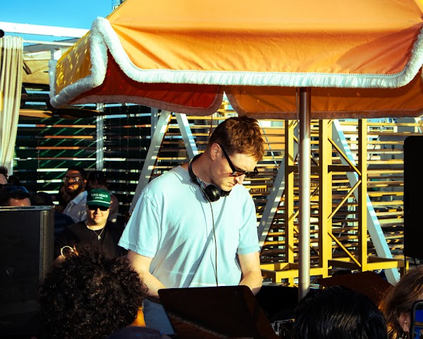 Amtrac - Memorial Day Weekend Pool Party photo 37