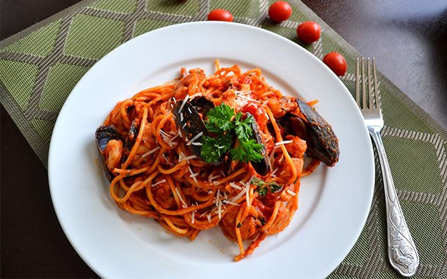 Mì Ý Vẹm Xanh Sốt Cà Chua