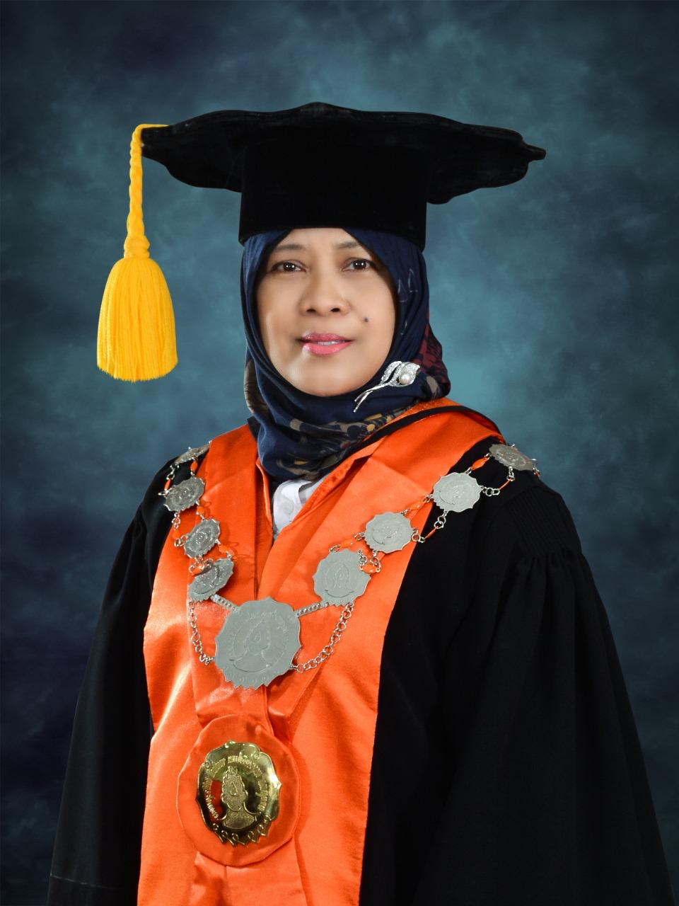 Prof. Dr. Ismi Dwi Astuti Nurhaeni, M.Si