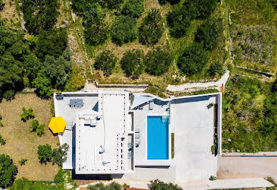 Maison avec piscine 2