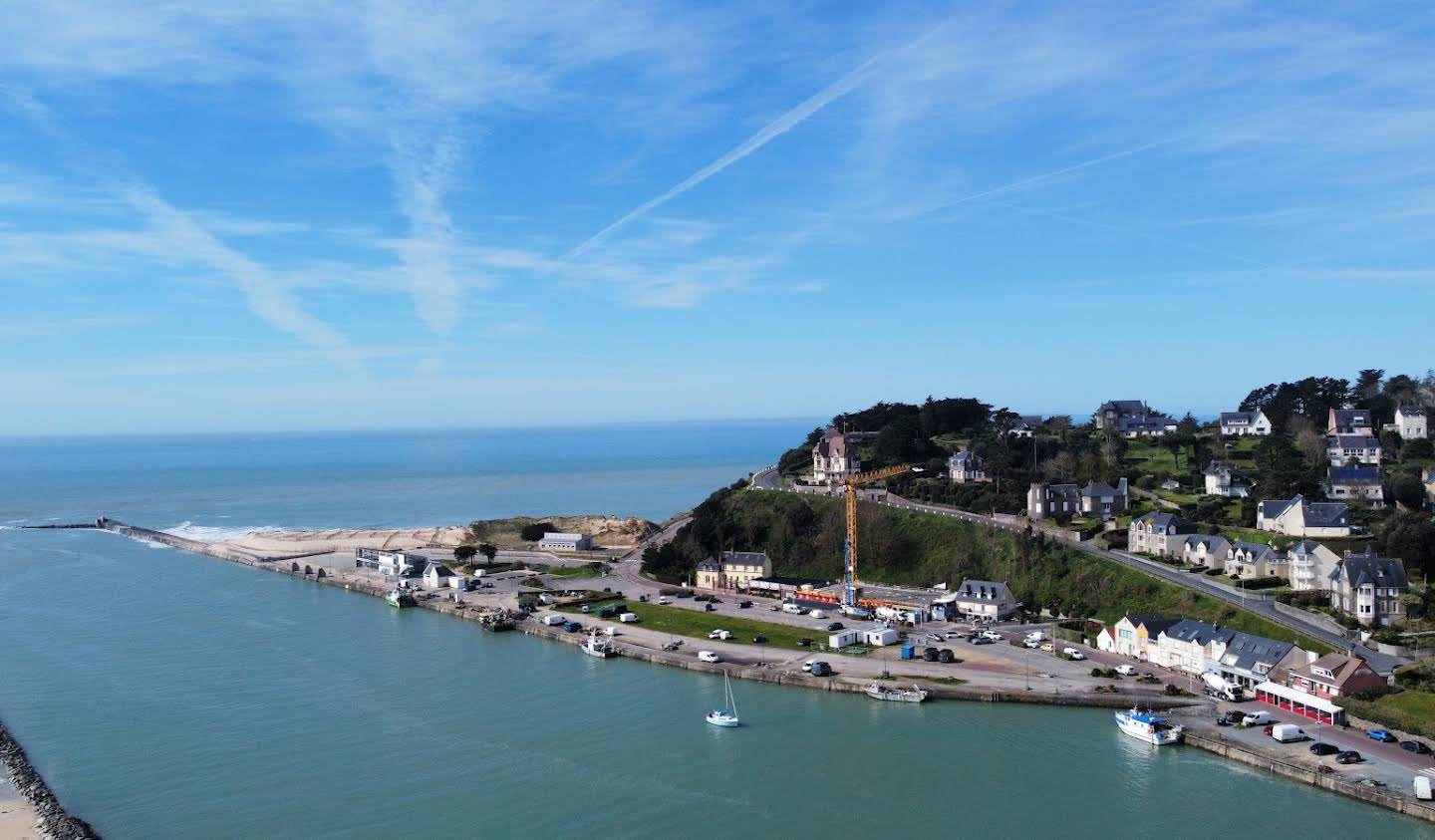 Appartement avec terrasse en bord de mer Barneville-Carteret