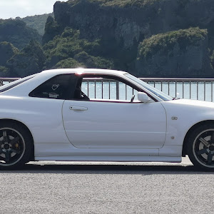 スカイライン GT-R BNR34