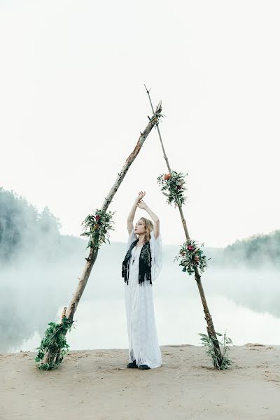 Fotógrafo de casamento Evgeniy Karimov (p4photo). Foto de 17 de dezembro 2017