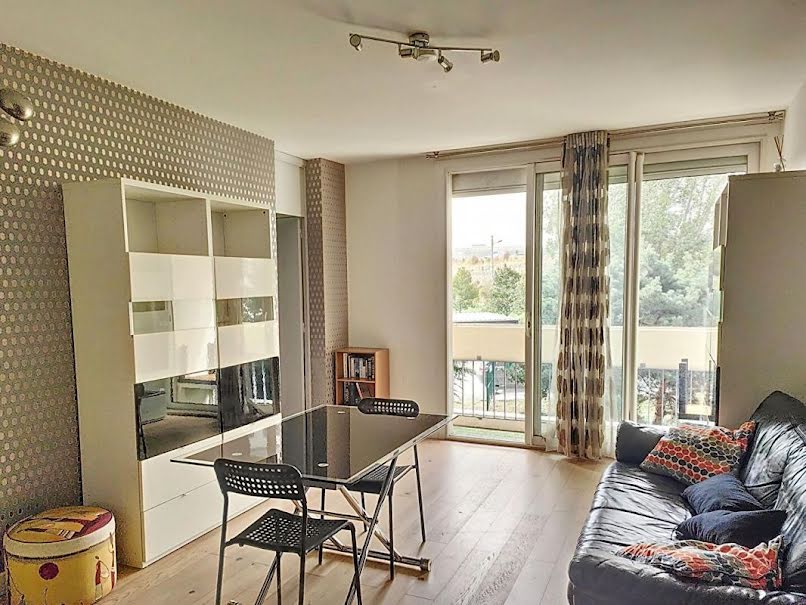 Location meublée appartement 4 pièces 73 m² à Toulouse (31000), 1 200 €
