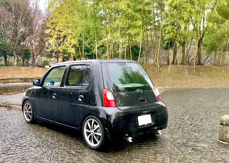 KA9RLさんが投稿したエッセ・ランチタイム・麺処 中むら・麻タン麺・餃子に関するカスタム事例の投稿画像1枚目