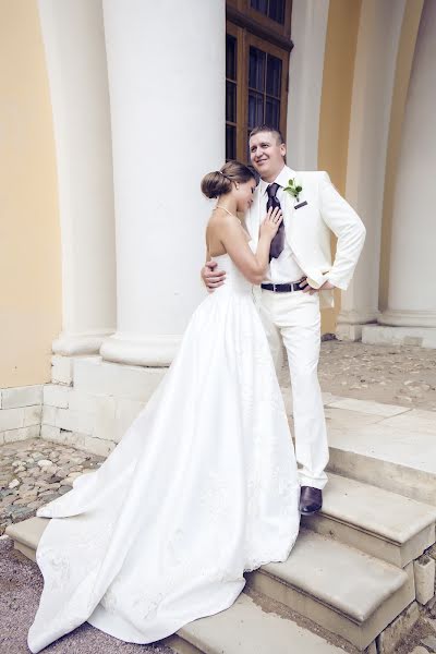 Fotógrafo de bodas Anna Nikolaeva (annaphoto92). Foto del 5 de marzo 2018