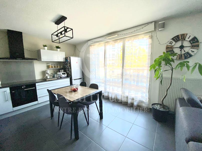 Vente appartement 3 pièces 61.74 m² à Meylan (38240), 297 000 €