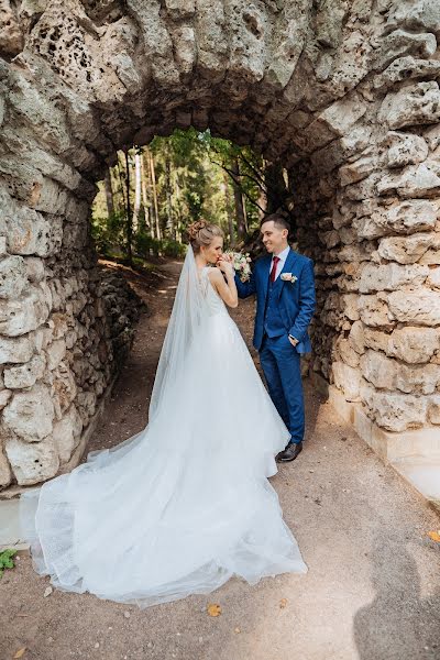 Svadobný fotograf Anelya Ruzheynikova (bridalstudio). Fotografia publikovaná 9. septembra 2019