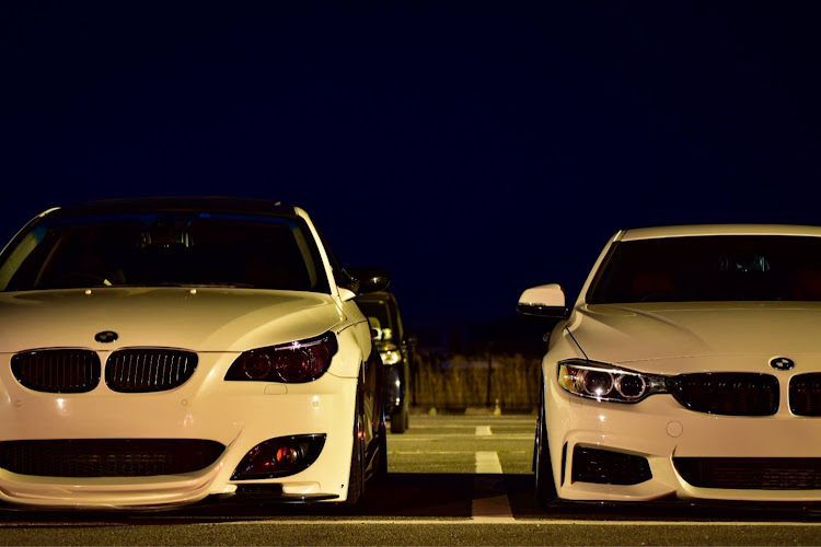 4シリーズ クーペの愛車の横顔・お題に乗っかってみた・遠征ドライブ・BMW4シリーズ・生脚普段乗りに関するカスタム事例の投稿画像5枚目