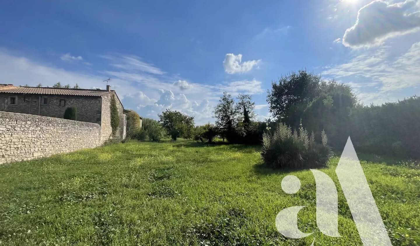 Terrain Mouriès