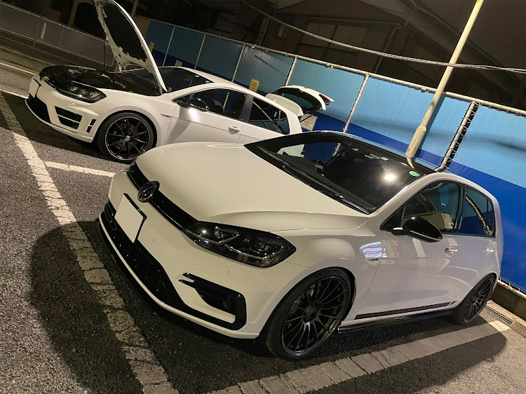 ゴルフ Rのヨッシー隊長の縄張り・洗車CLUB・川崎連合に関するカスタム事例の投稿画像1枚目