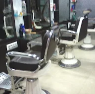 Classic Mens Beauty Saloon photo 1