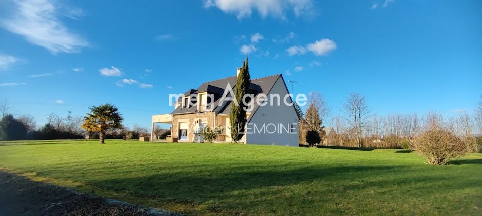 Vente maison 9 pièces 205 m² à Saint-Hilaire-du-Harcouët (50600), 414 000 €