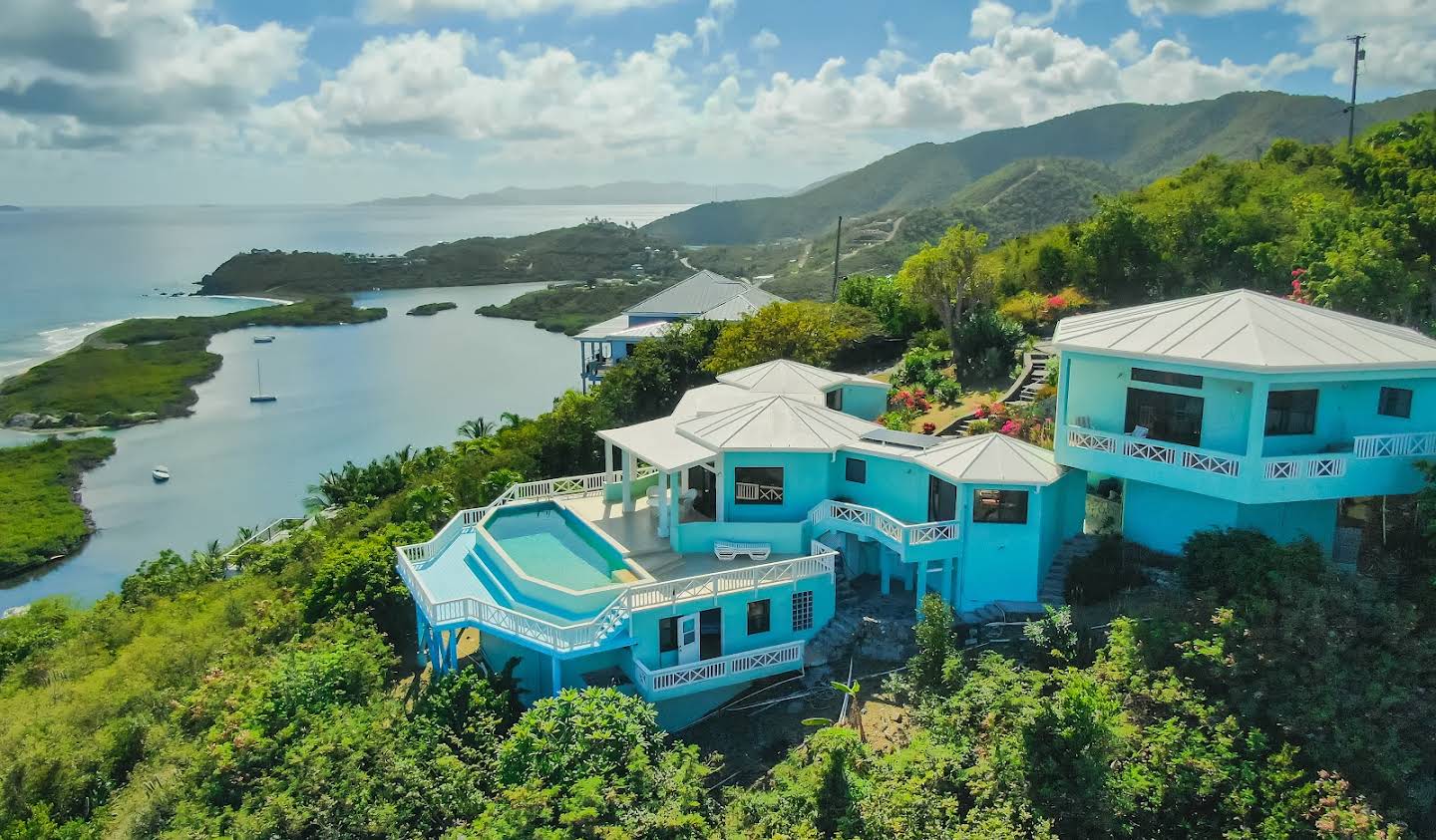 Villa with pool Tortola