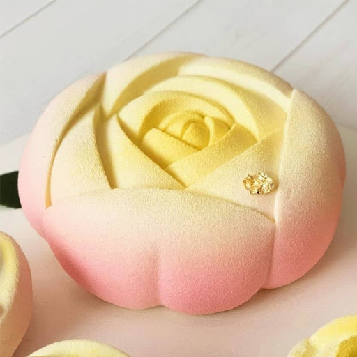 Title 5, Single Hole Rosebud French Dessert Cake Silicon...