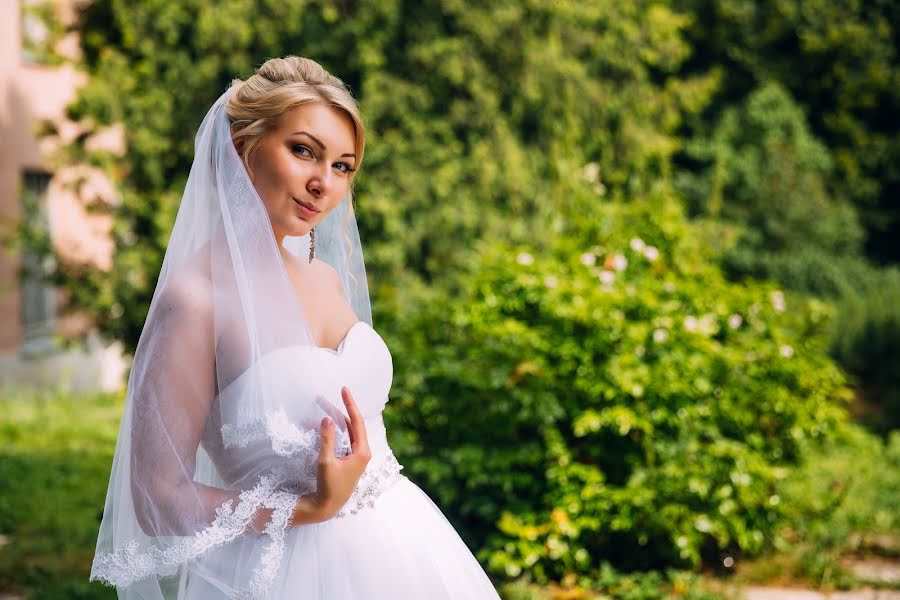 Fotógrafo de casamento Sergey Vyunov (vjunov). Foto de 22 de julho 2017