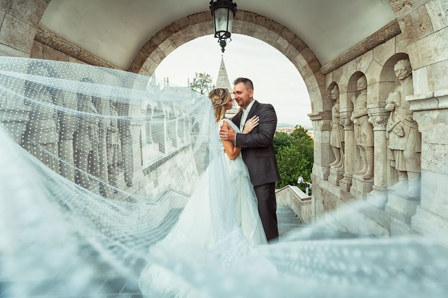 Fotógrafo de casamento Lung András (andraslung). Foto de 27 de setembro 2023