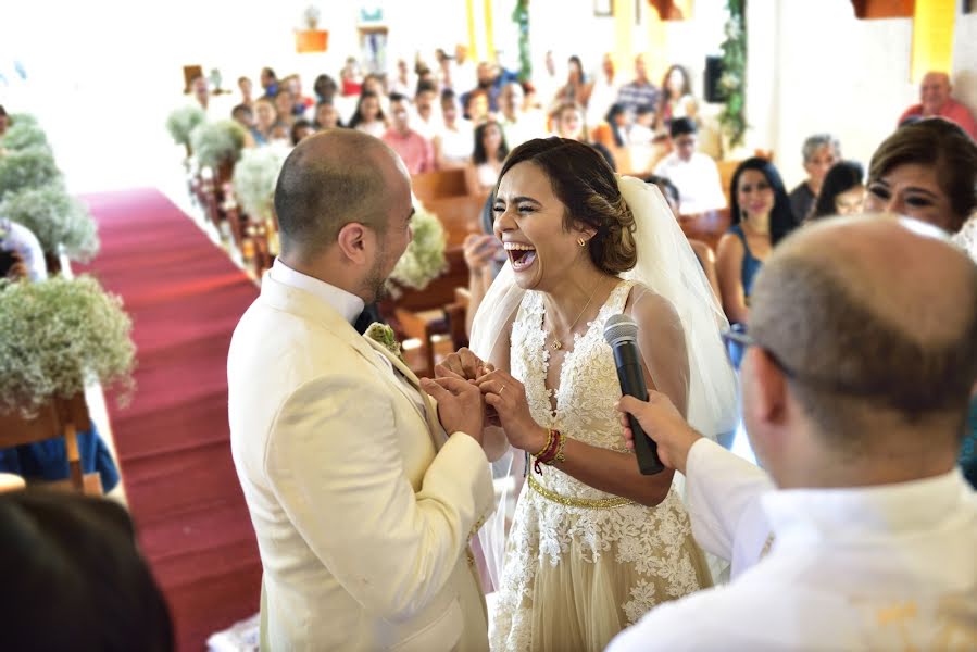 Fotógrafo de casamento Alberto Sanchez (albertosanchez2). Foto de 26 de abril 2018