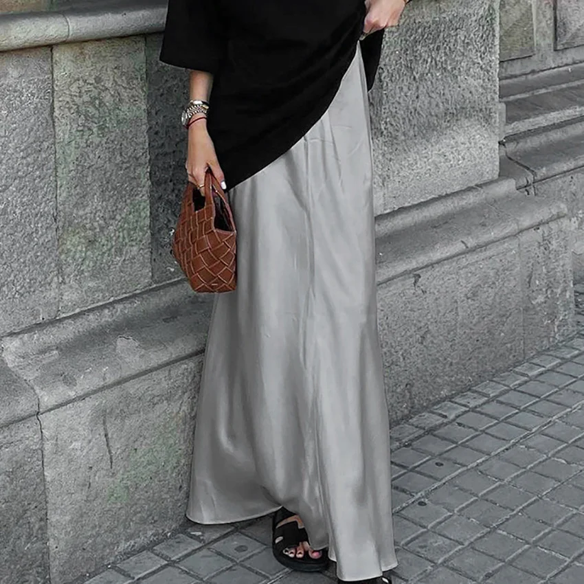 Vestido Fishtail Satinado Mate Elegante con Textura Francesa – Elegancia y Estilo para Eventos Especiales – Diseño Exclusivo