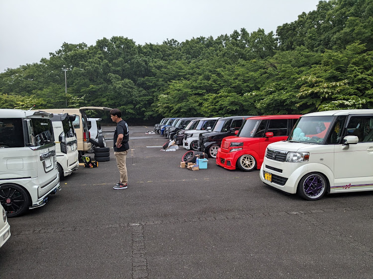 Nボックスカスタムのいつも👍いいね👍ありがとうございます🙇‍♂️・関節フレンズ☝️・出会いに感謝します✨・オフ会・軽車カスタムクラブ🚘に関するカスタム事例の投稿画像3枚目
