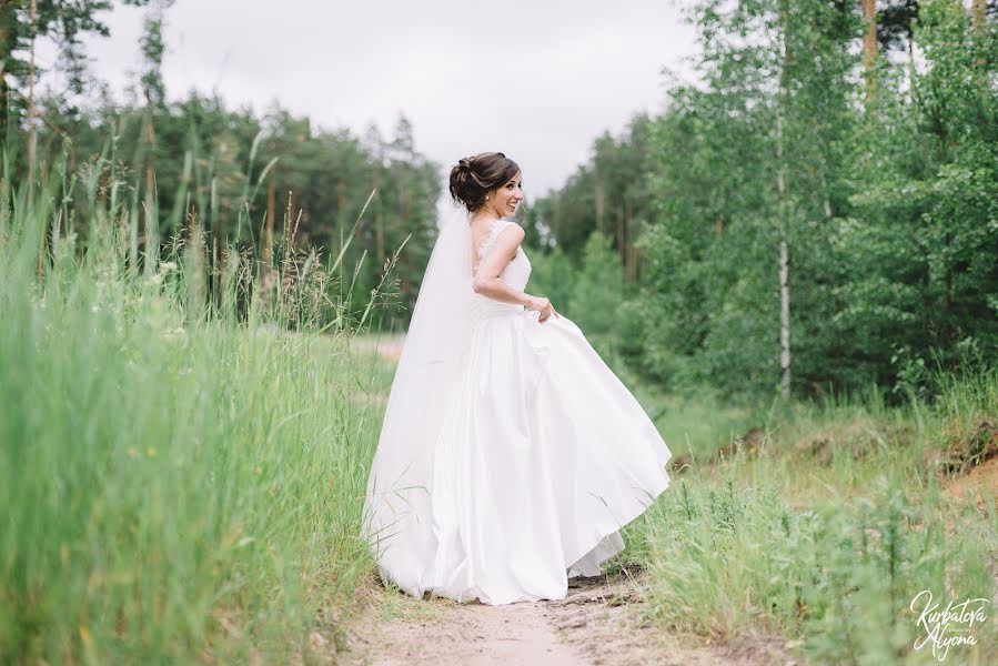 婚礼摄影师Alena Kurbatova（alenakurbatova）。2017 7月21日的照片