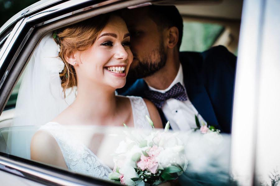 Fotógrafo de bodas Michał Bernaśkiewicz (studiomiw). Foto del 18 de mayo 2019