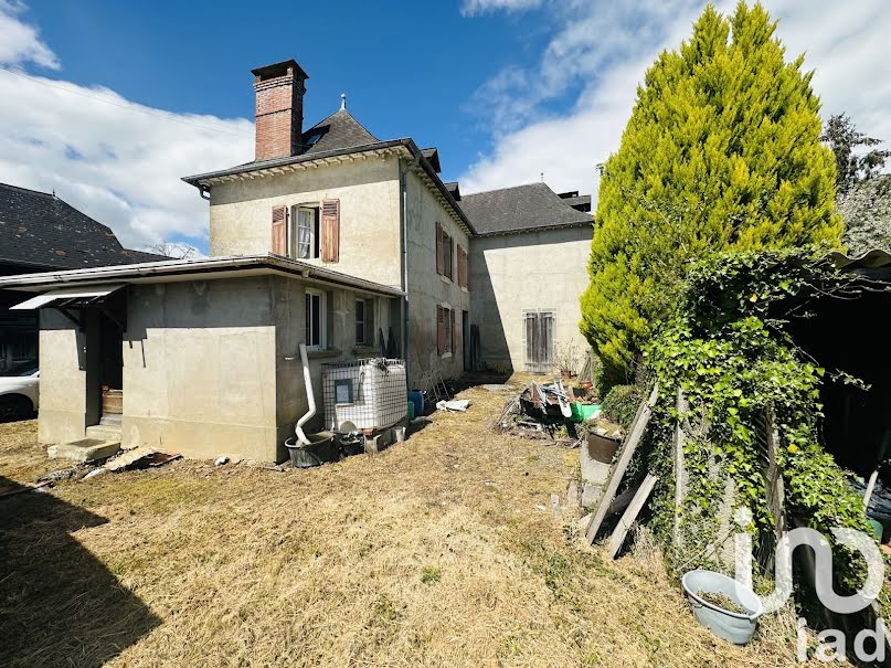 Vente maison 8 pièces 162 m² à Lahourcade (64150), 220 000 €