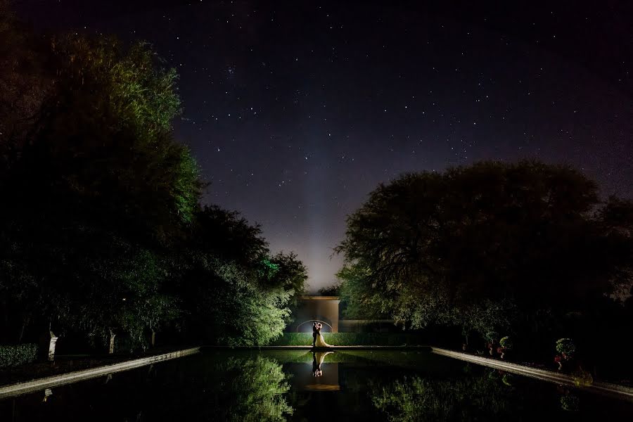 Fotografer pernikahan Xavo Lara (rosstudio). Foto tanggal 7 September 2017