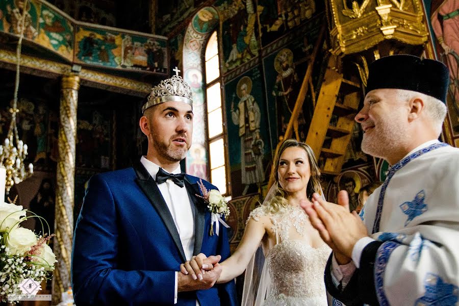 Fotógrafo de casamento Andreea Pavel (andreeapavel). Foto de 23 de janeiro 2022