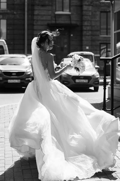 Fotografo di matrimoni Darya Kalachik (dashakalachik). Foto del 13 giugno 2019