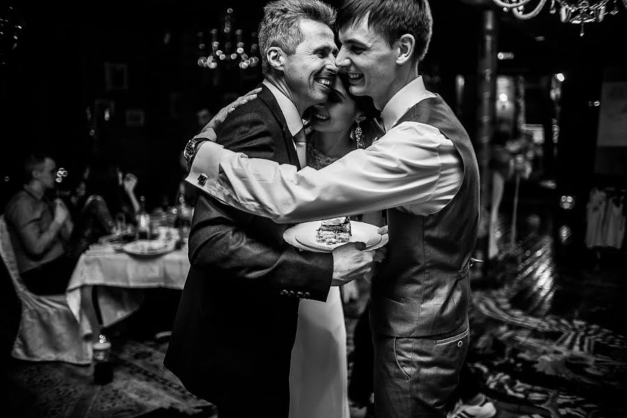 Hochzeitsfotograf Maks Pyanov (maxwed). Foto vom 3. Mai 2019