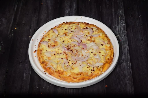 Onion Pizza With Extra Cheese